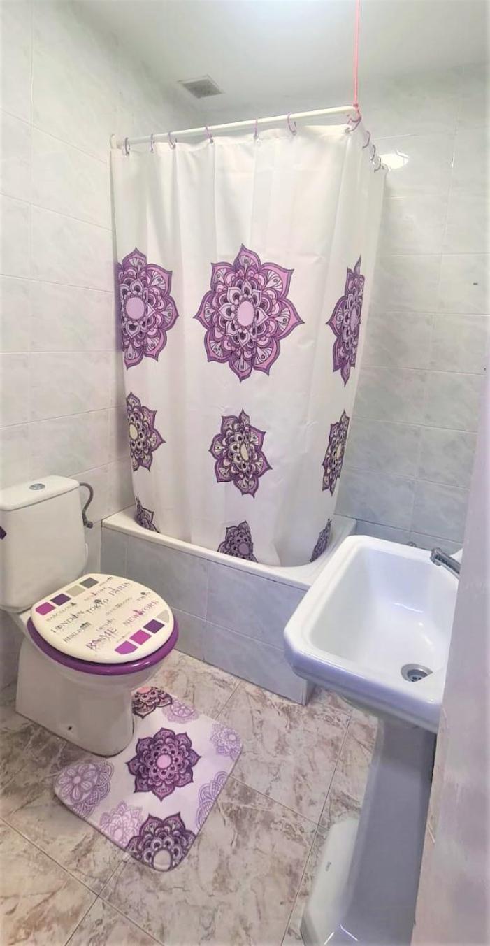 Habitacion En Centro De Ciudad Con Bano Compartido Pamplona Eksteriør bilde